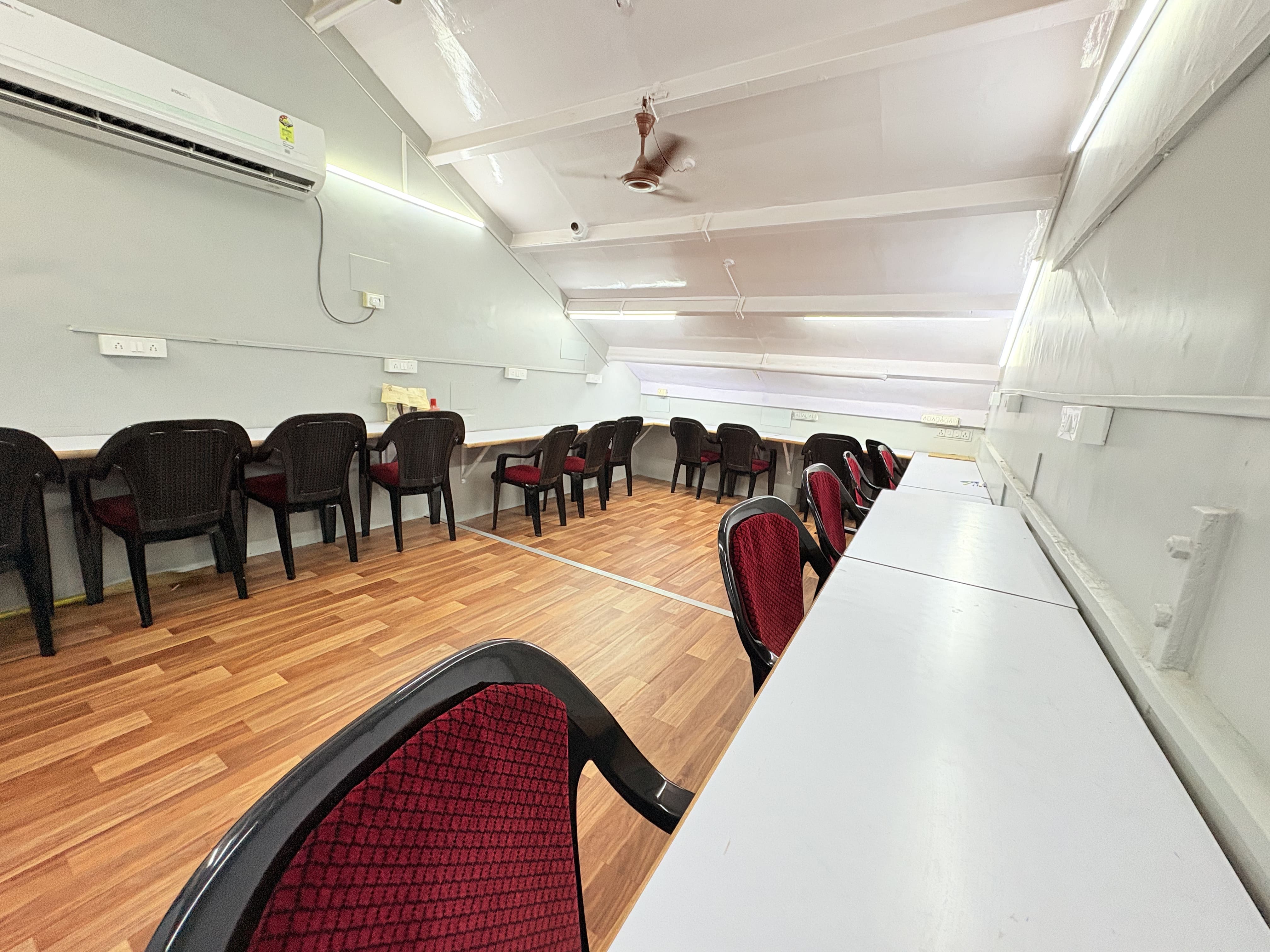 MESCO Study Centre Interior 1 - Modern Study Space in Mahim